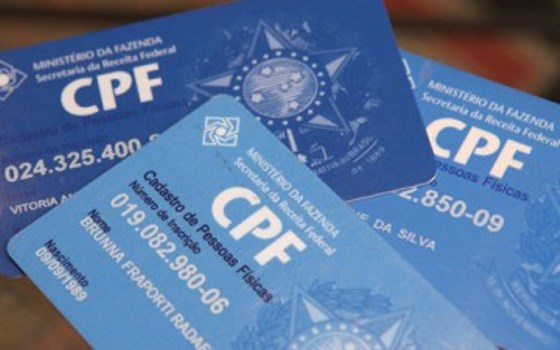 Emprestar Cartão de Crédito ou CPF: O Perigo da “Ajuda” que Pode Arruinar Sua Vida Financeira